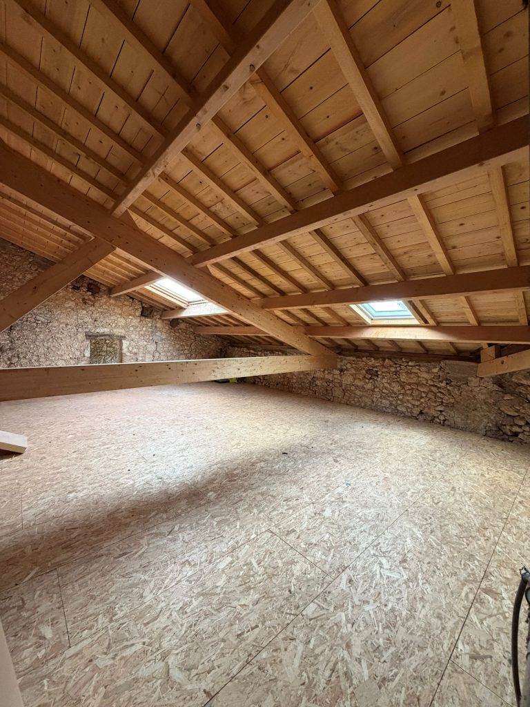 Rénovation — réalisation Marinelli Charpente